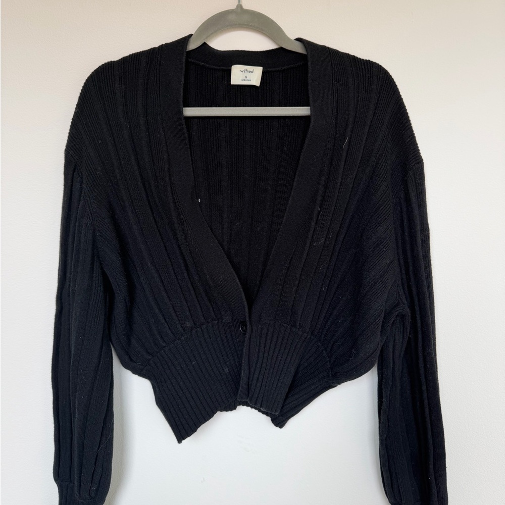 Wilfred Black Ribbed V-Neck Cropped Cardigan Sweater